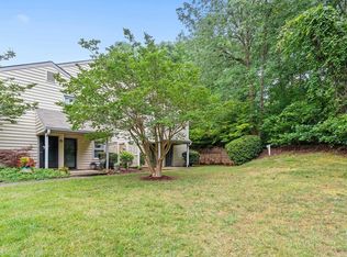 110 Oak Hollow Ct #110, Raleigh, NC 27613