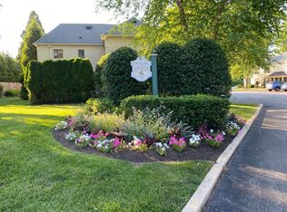 411 W Conestoga Rd APT 29, Devon, PA 19333