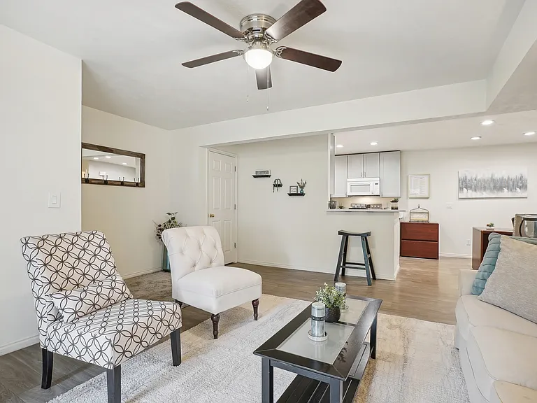 Cambridge Crossing Apartments — Photo 2