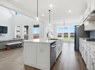 2073 Cloverfern Way, Haslet, TX 76052