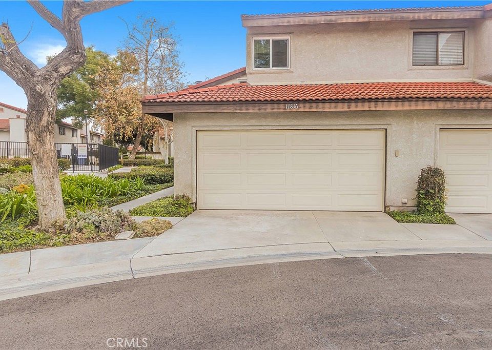 1st image of 11816 Los Alisos Cir