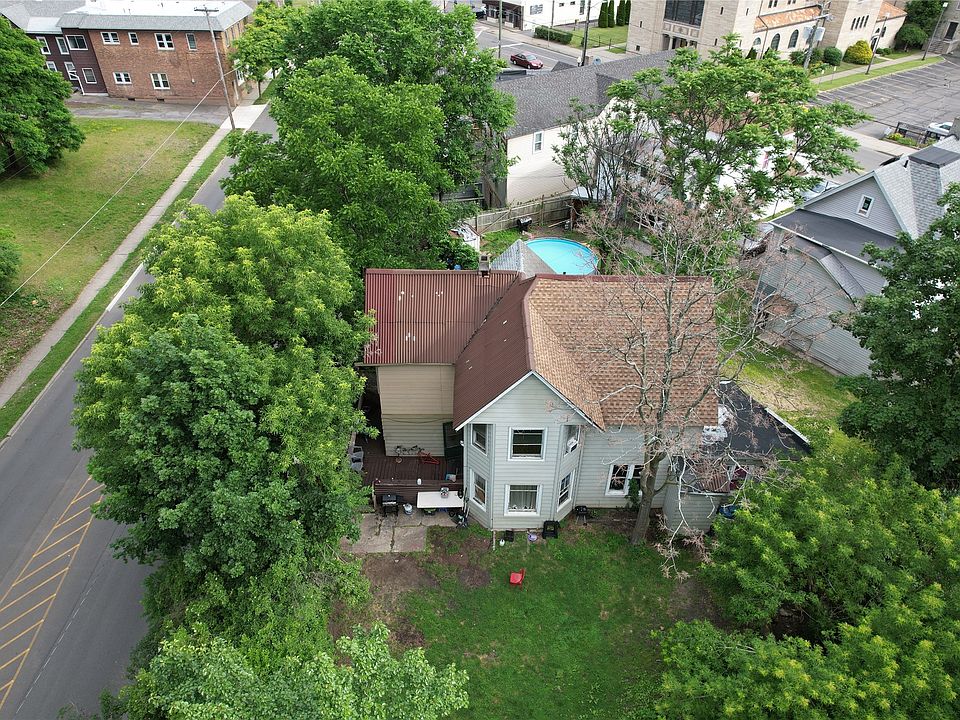 1st image of 28 Glenwood Ave
