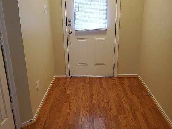 3rd image of 3097 Coolwood Ln