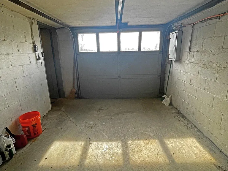 1230 Commonwealth Ave — Photo 23
