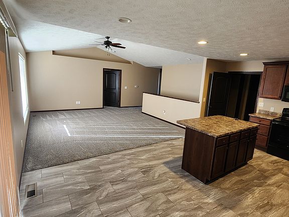 2nd image of 3727 Norseman Ave