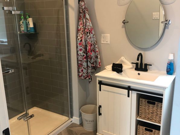 (undisclosed Address)