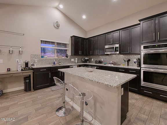 5th image of 9836 N Havenwood Way