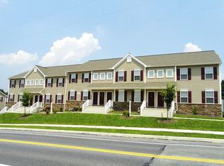 105 Meadow Valley Rd APT 4, Ephrata, PA 17522