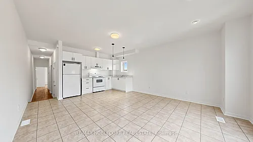 67 Florence Cres #1 Photo 1