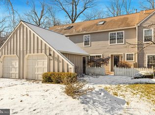 272 Tulip Tree Ct, Blue Bell, PA 19422