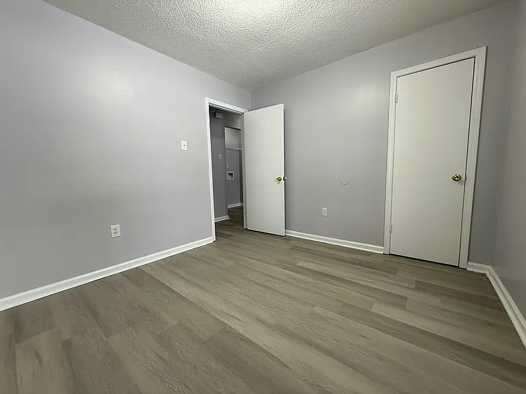 1156 Fields Rd — Photo 8