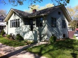 844 Home Ave, Oak Park, IL 60304