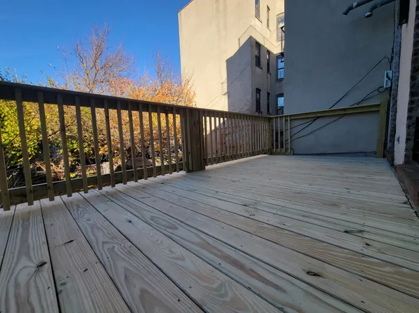 181 Kosciusko Street image 19 of 22