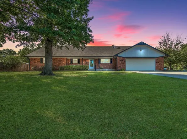 500 E Locust St, Tecumseh, OK 74873