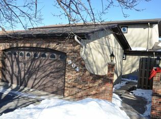 904 Reimann Ave, Sandwich, IL 60548
