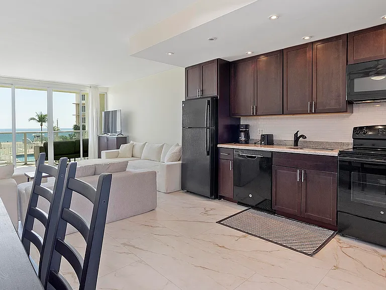 1200 N Fort Lauderdale Beach Blvd #204 — Photo 5