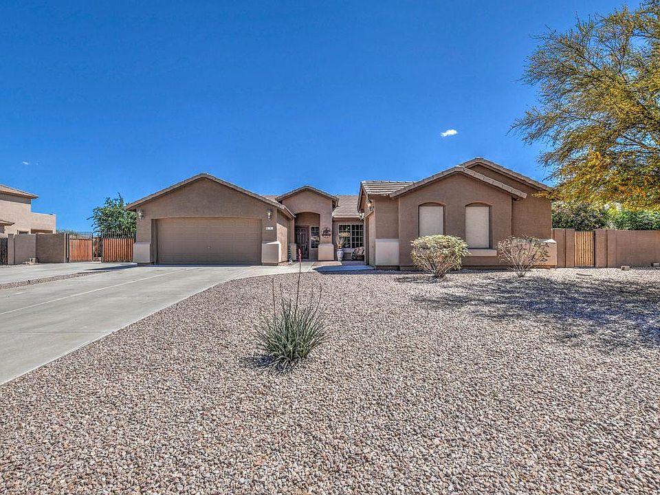 1st image of 81 E Paso Fino Way