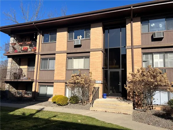 10 Oakwood Terrace #117, New Windsor, NY 12553