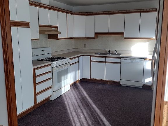 3rd image of 205 Tifft Ave