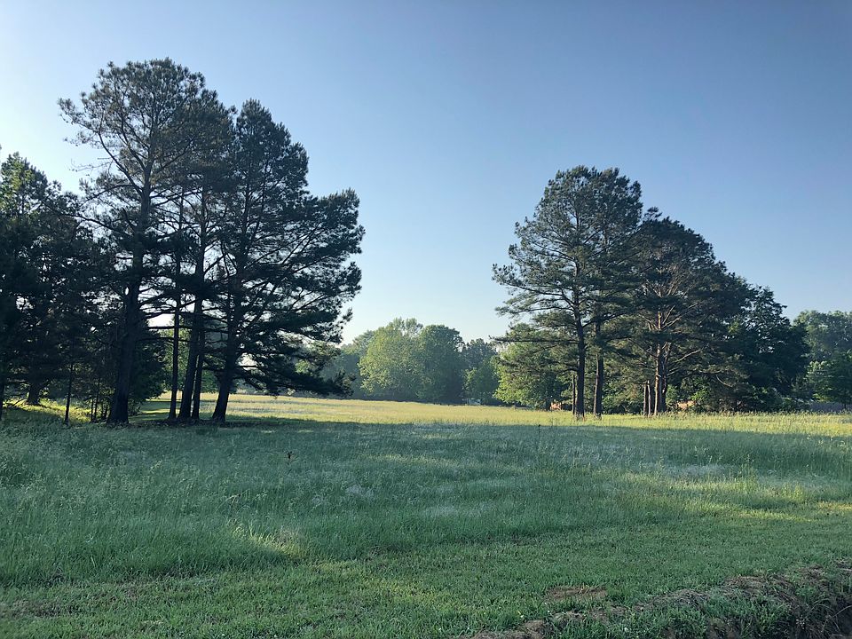 2nd image of 382 County Road 614