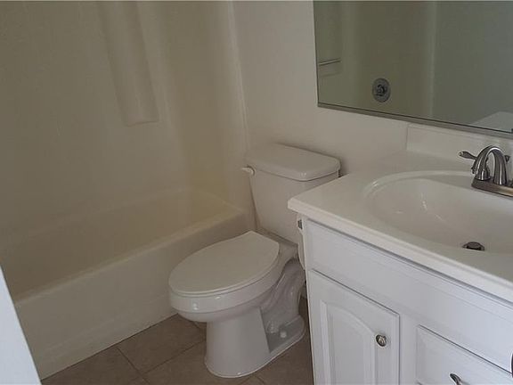 2nd image of 4200 Thalia Station Cir
