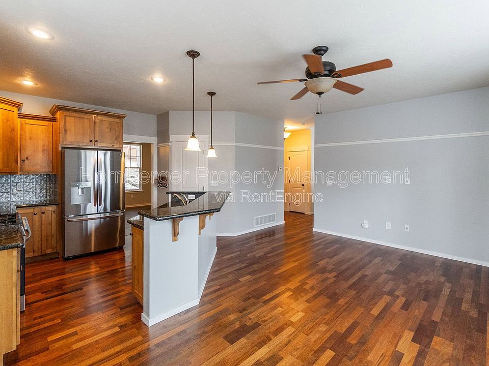 1st image of 6106 E 14th Ln