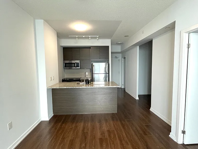 66 Forest Manor Rd #2009 — Photo 6