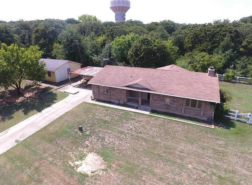 1st image of 610 Katelyn Ln