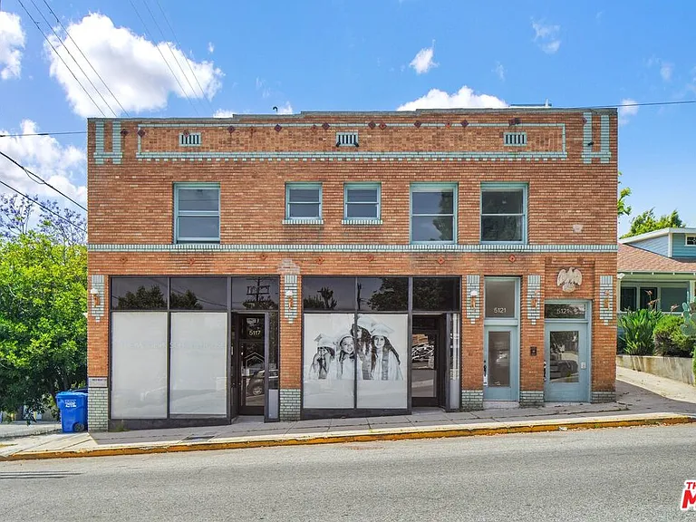 5121 1/2 Eagle Rock Blvd #C — Photo 2