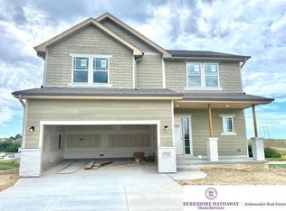 9518 S 180th Ave, Omaha, NE 68136