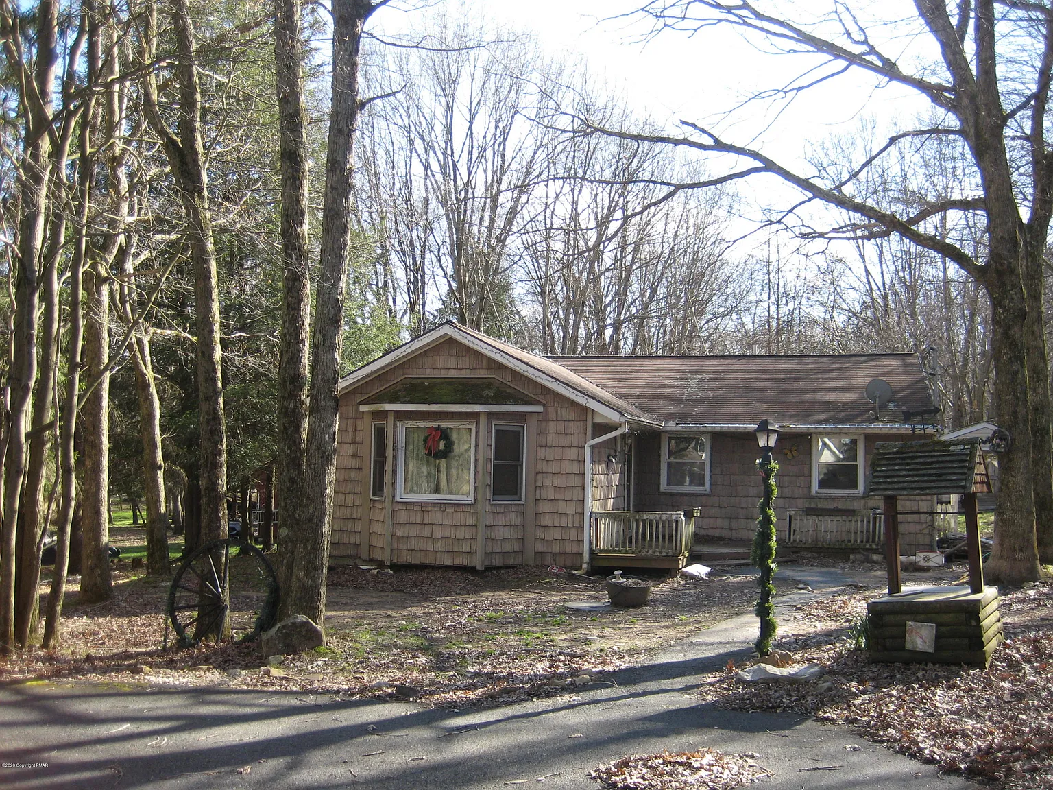 111 Chestnut Ln photo 1