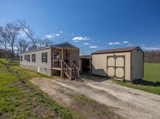 20401 Lonesome Rd, Eldridge, MO 65463