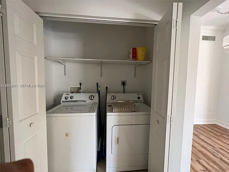 3001 NE 185th St #129 — Photo 9