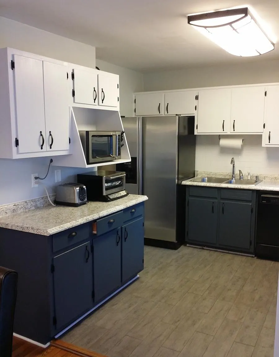 3 bed, 1317 sqft, $2,850 — Photo 2