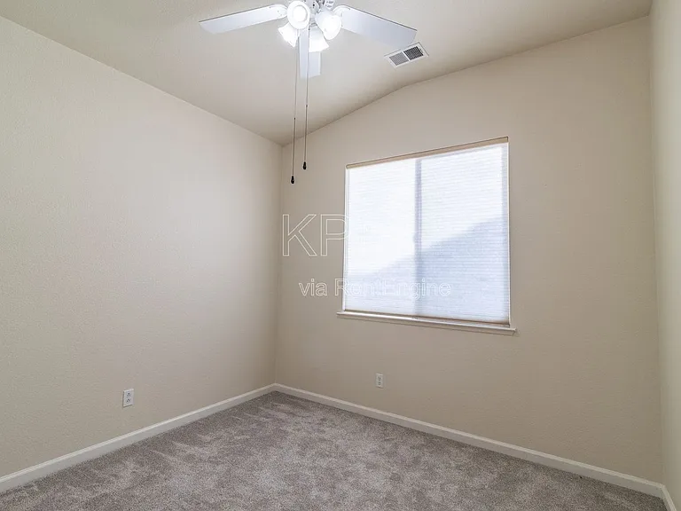 2609 Magnolia Ct — Photo 23
