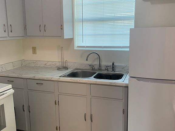 Kitchen 2nd side view