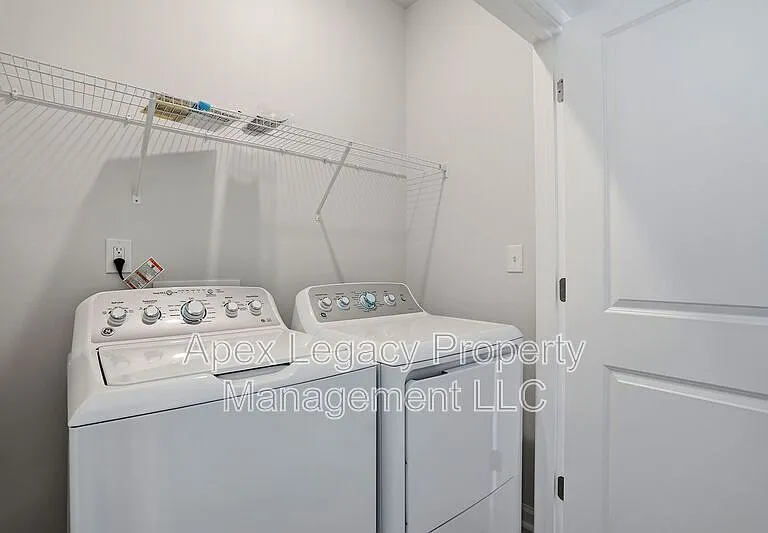 149 Blue Melody Ave — Photo 21
