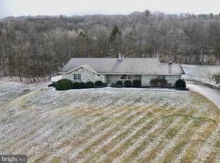 15 Bensinger Dr, Schuylkill Haven, PA 17972
