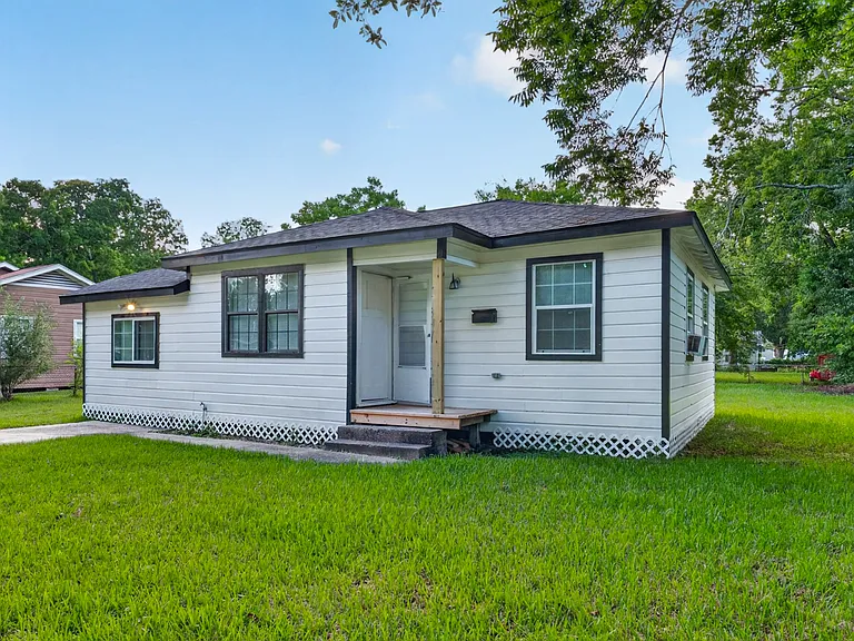 502 Azalea Dr — Photo 18
