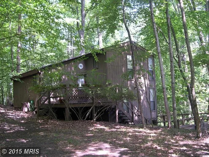1027 The Woods Rd photo 1