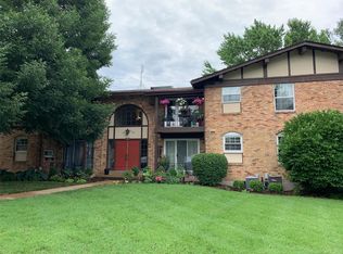 11715 Casa Grande Dr APT G, Saint Louis, MO