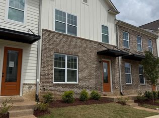 3049 Portage Dr, Bartlett, TN 38135