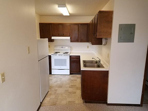 2nd image of 614 2nd Ave E APT 4