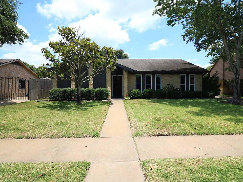 1st image of 907 Park Meadow Dr