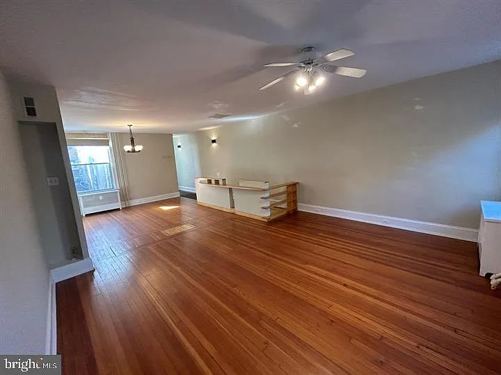 3 bed, 1800 sqft, $2,650 — Photo 3