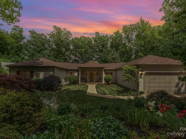 135 Timberlake Ct, Salisbury, NC 28146