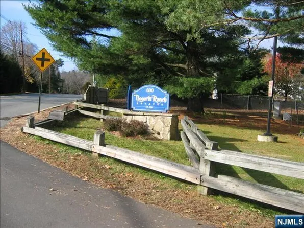 600-127 Pulis Ave, Mahwah, NJ 07430