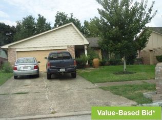 6235 Forestgate Dr, Spring, TX 77373