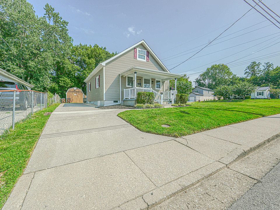 1st image of 413 N Hill St