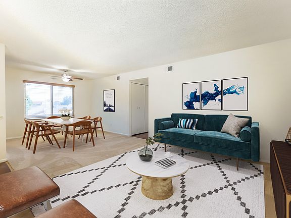 4th image of 812 Cinnamon Ln #30